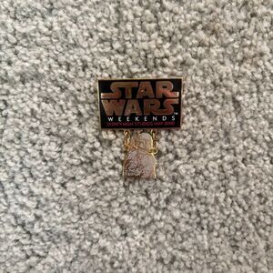 Boba Fett Gold Dangle Disney Pin - Star Wars Weekends 2000